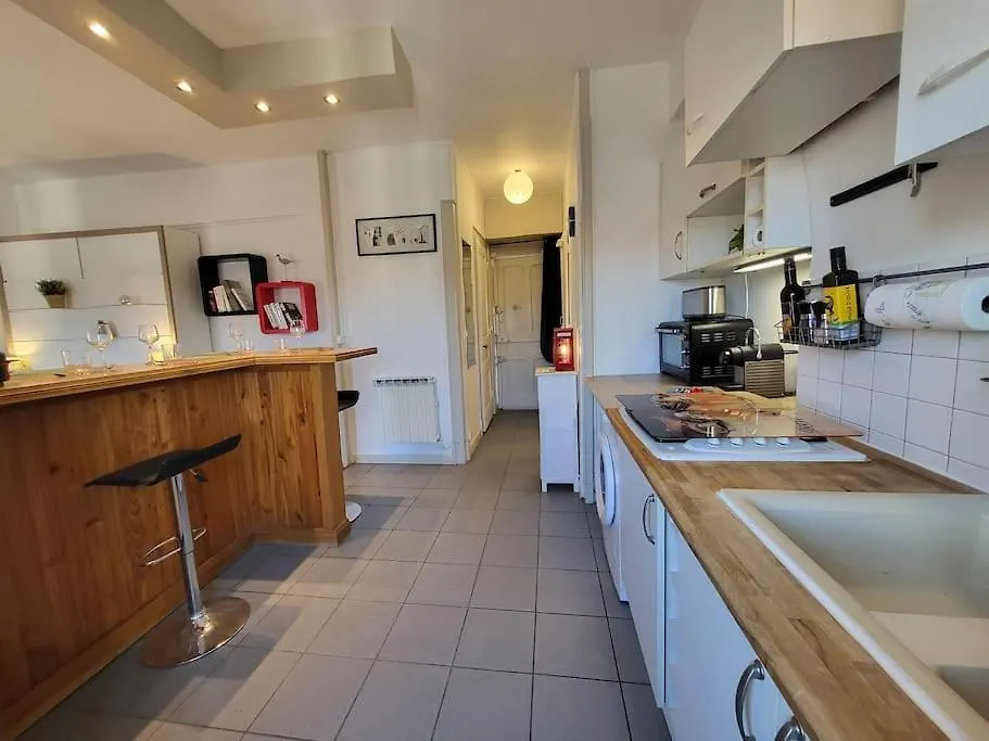 Stop Chez M Style # Qualite # Confort # Simplicite Lyon Appartement